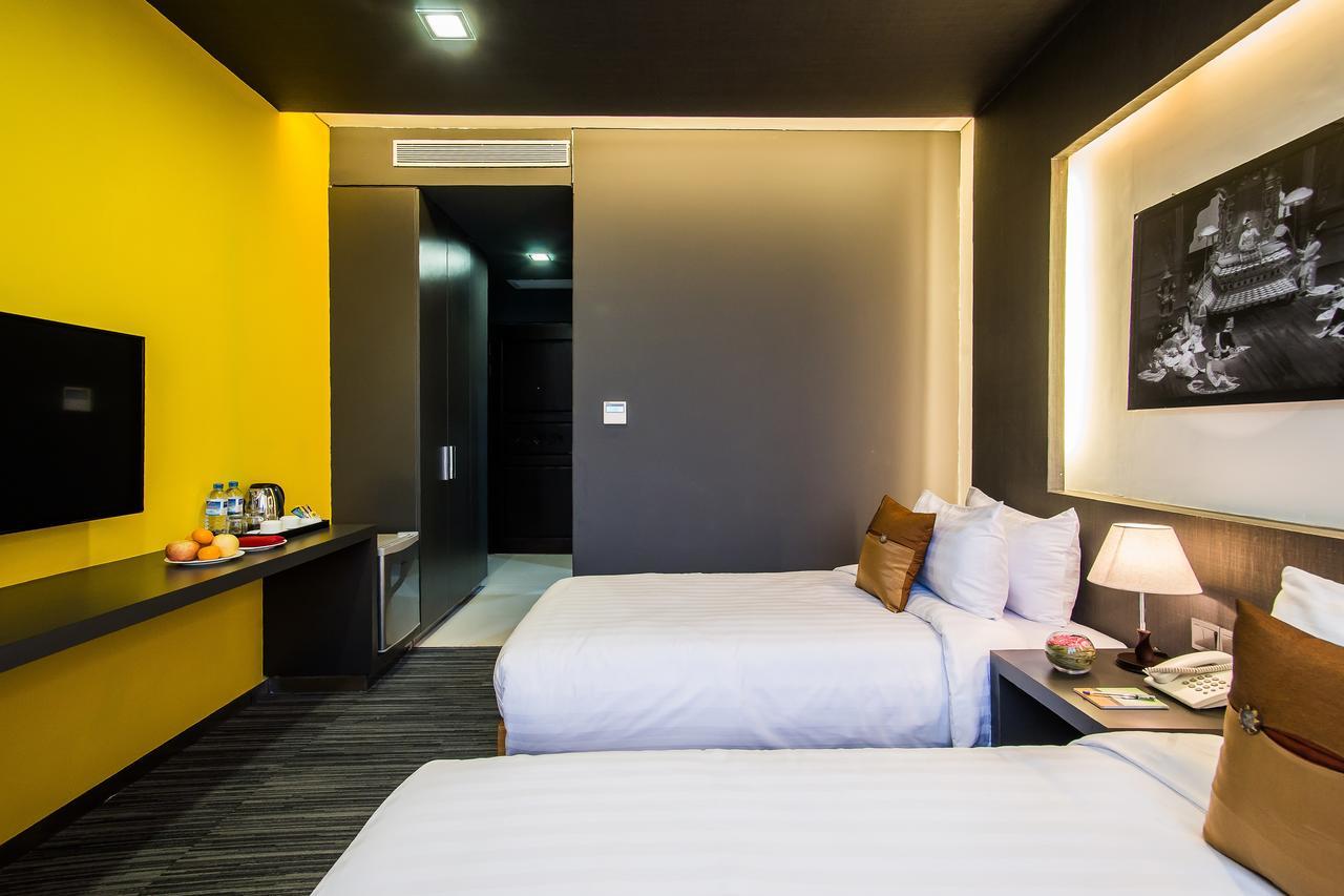 Tryp By Wyndham Yangon Hotell Exteriör bild